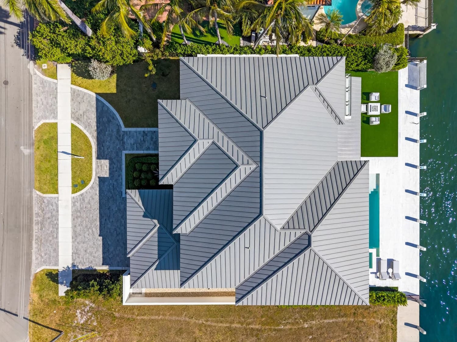 Aerial view of a South Florida waterfront property